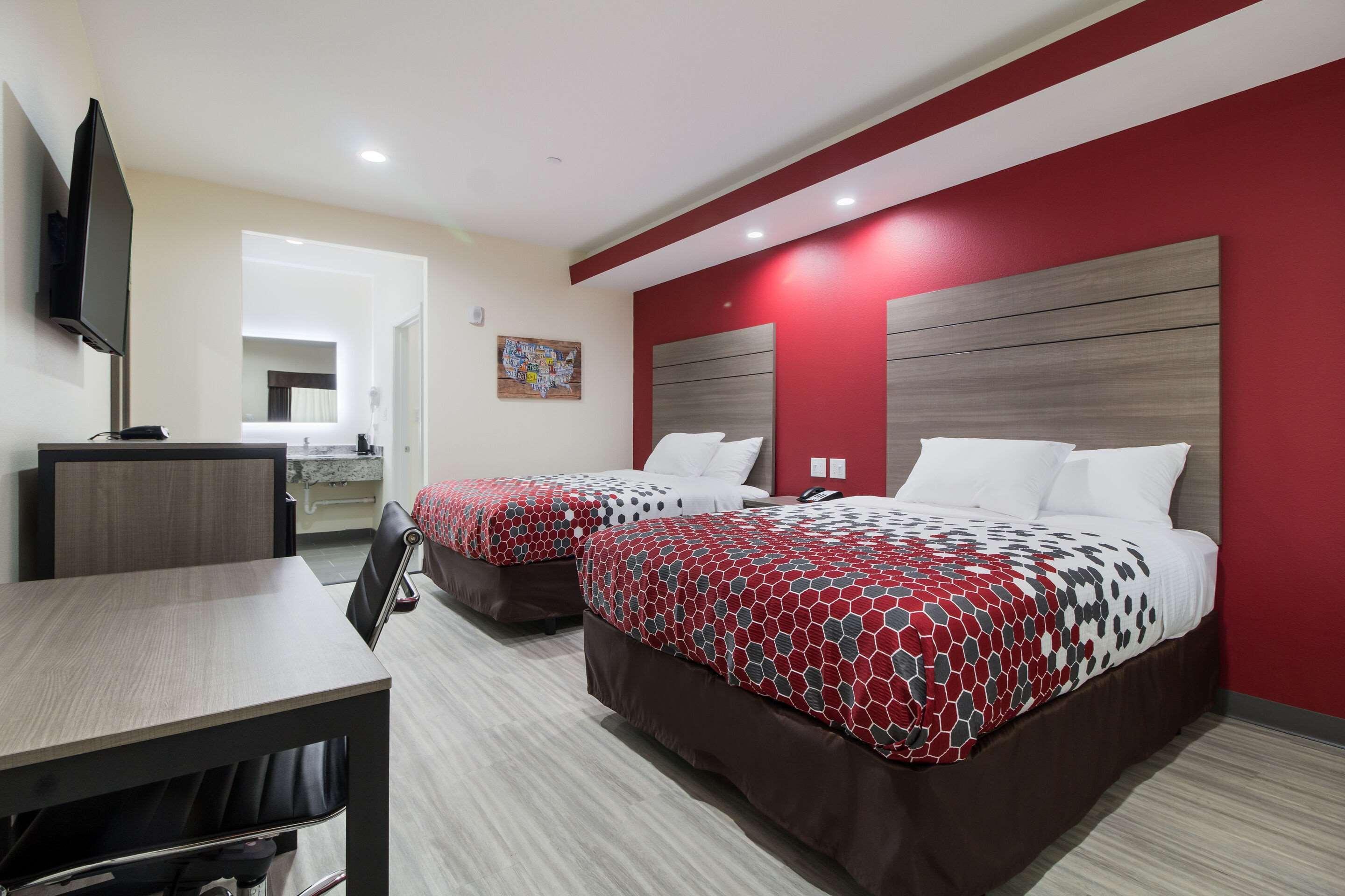 Regency Inn & Suites Humble Fm1960 - Iah Airport Экстерьер фото